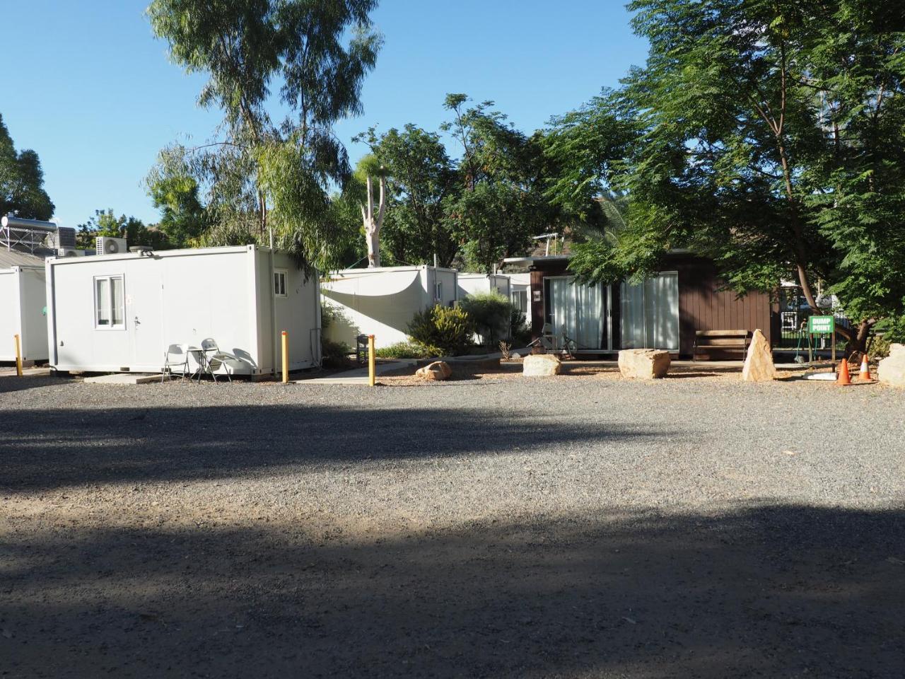 אליס ספרינגס Heritage Caravan Park מראה חיצוני תמונה